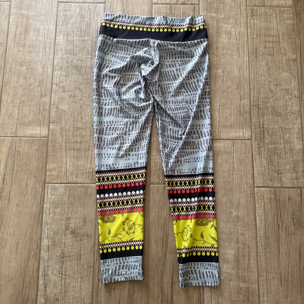 Volt Design Quebec Mixed Print Leggings Grey‎ Neon Yellow Floral Geometric Small